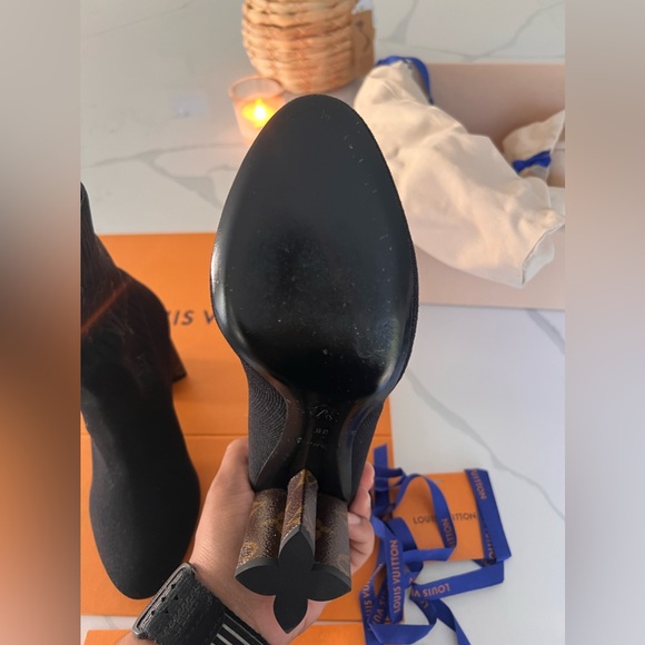 Louis Vuitton Silhouette Ankle Boot open to all reasonable offers - Picture 9 of 16